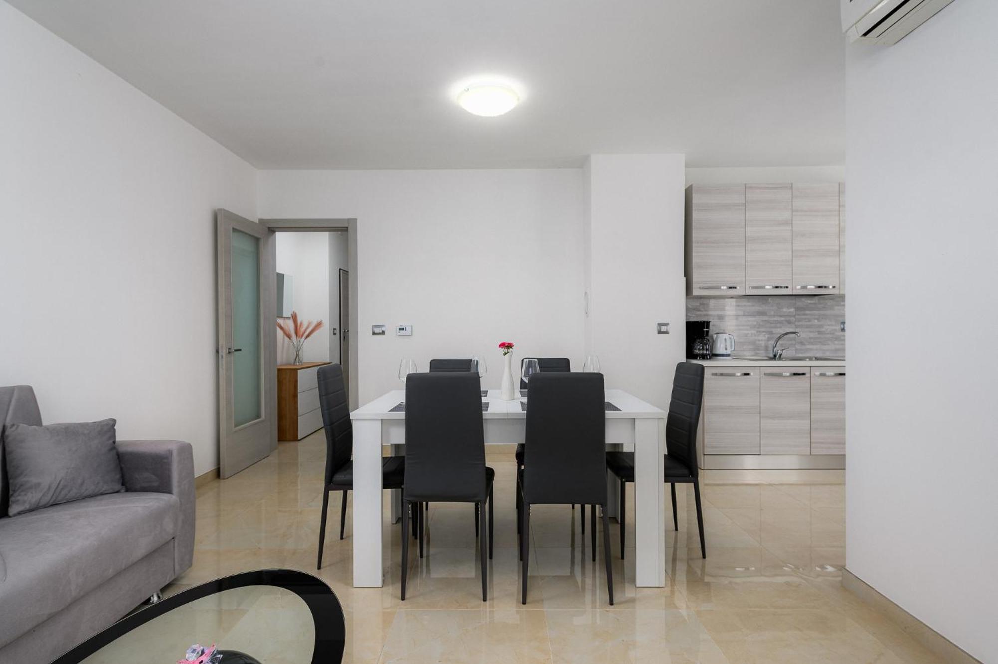 Stancija Amorozo 5 - Apartment N. 7 Poreč Exterior foto